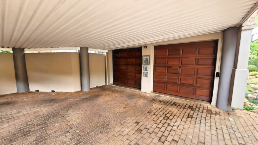5 Bedroom Property for Sale in Doringkruin North West